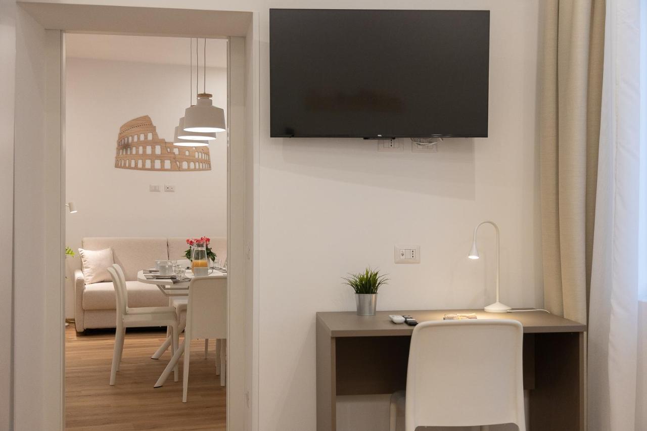 Appartement Colosseum Holidays - Three-bedroom Rome