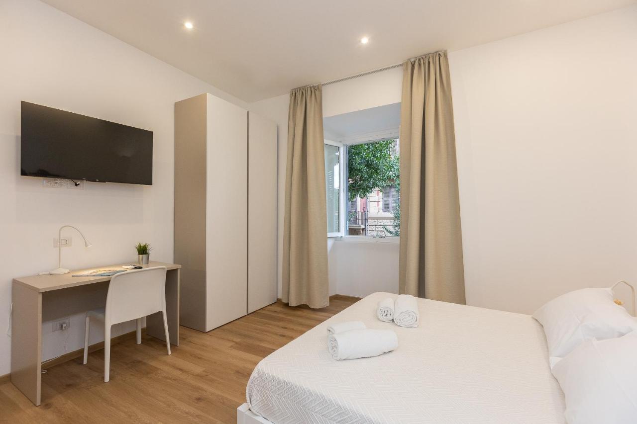 Appartement Colosseum Holidays - Three-bedroom