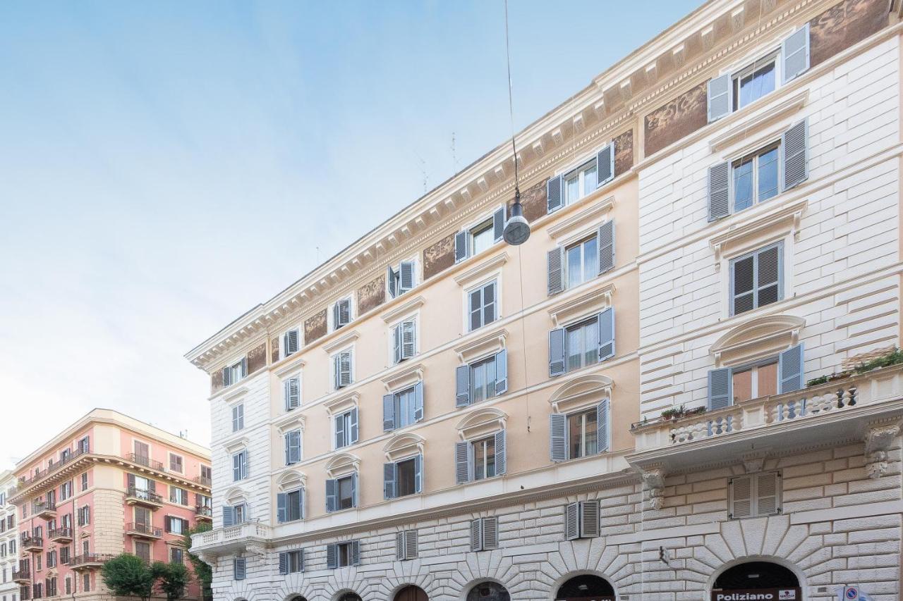 Appartement Colosseum Holidays - Three-bedroom Rome