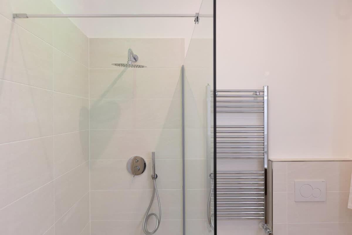 Appartamento Colosseum Holidays - Three-bedroom Roma
