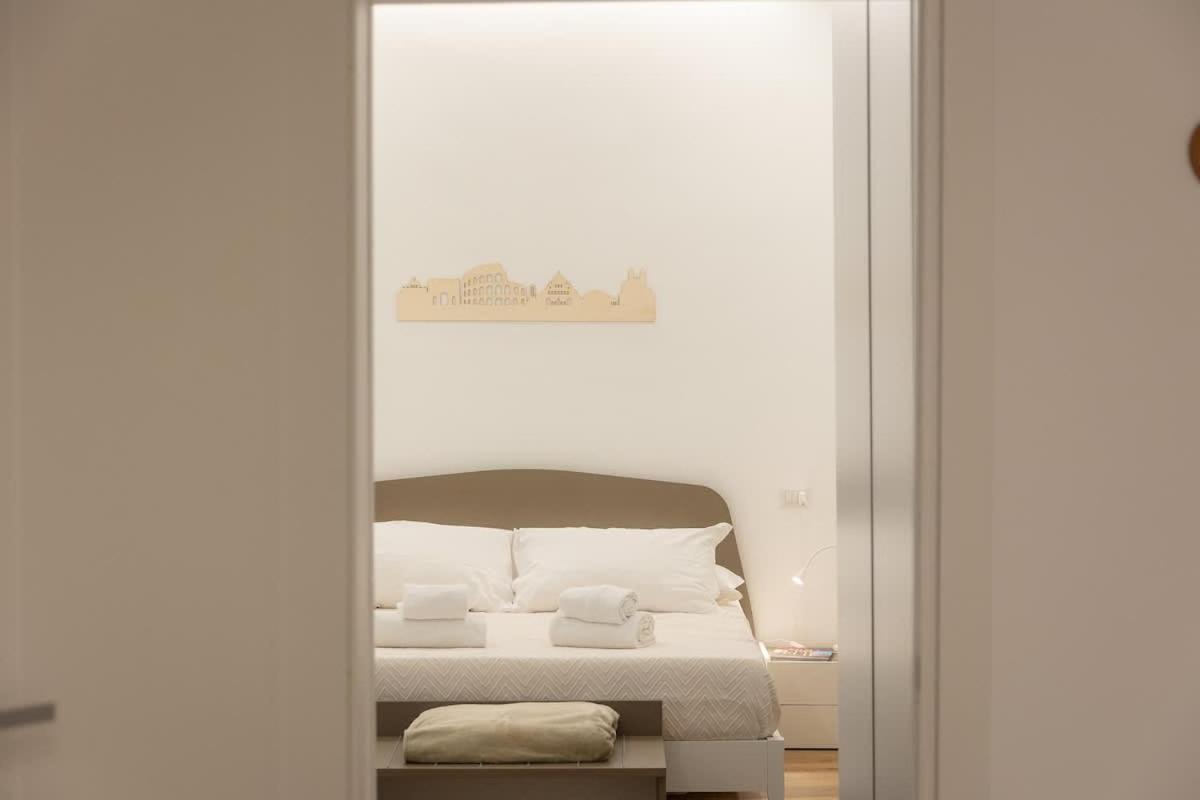 Appartamento Colosseum Holidays - Three-bedroom Roma