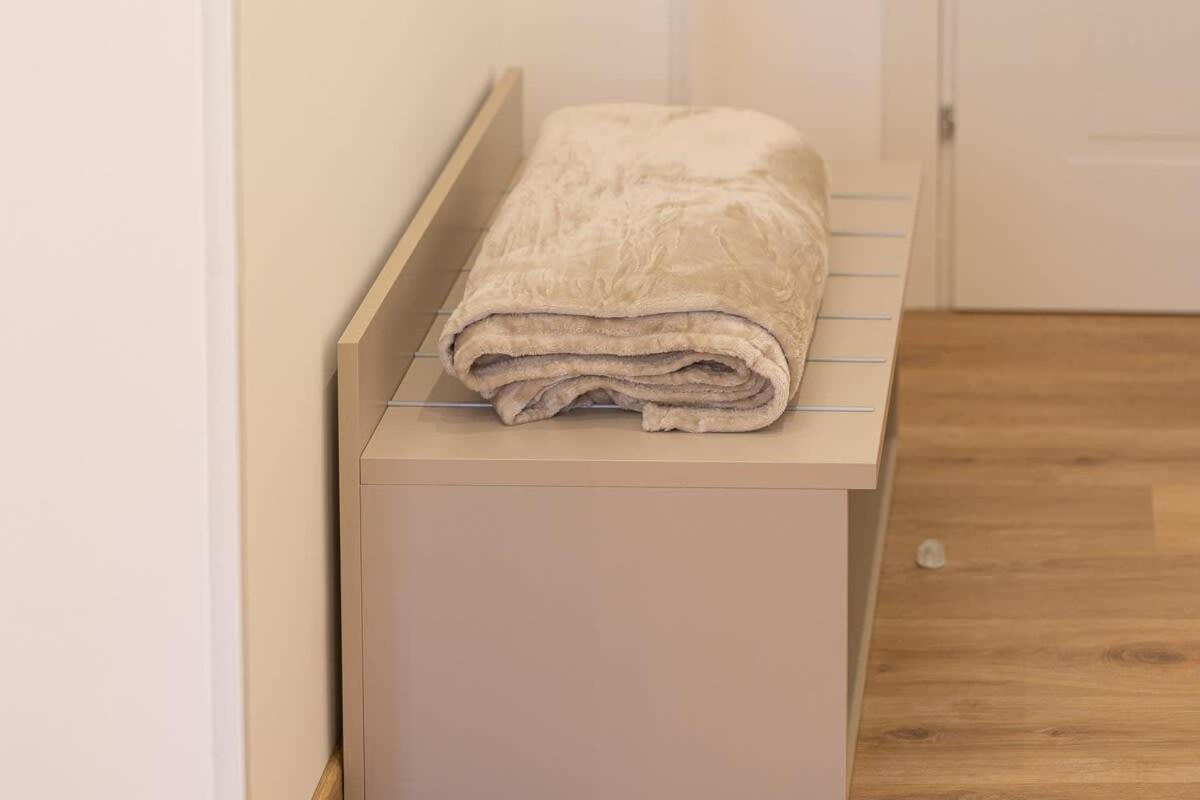 Colosseum Holidays - Three-bedroom Apartment